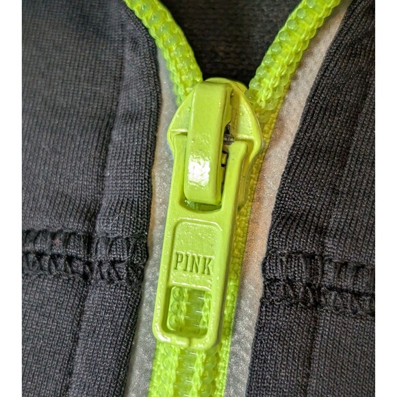 VS PINK Size M Quarter Zip Pullover Reflective Logo Thumbhole Running Activewear - Picture 8 of 12